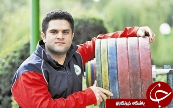 براری وزنه های خود را انتخاب کرد