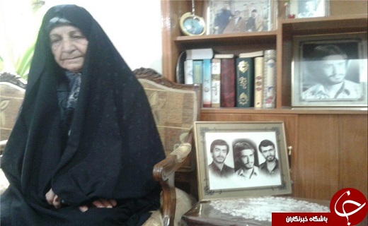 روایت مادرانه از ۳ شهید و ۲ جانباز بروجردی/ مادری که اجازه نداد در تشییع ۳ فرزند شهیدش عزاداری کنند