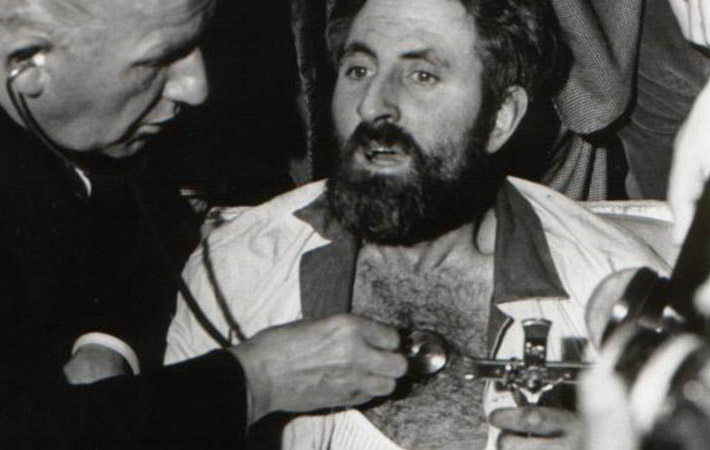 مرد ایرلندی  که پس از 61 روز زنده از تابوت بیرون آمد+تصاویر