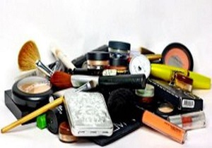 محصولات آرایشی قاچاق و تقلبی سرب دارند