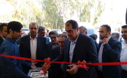 سفر وزیر بهداشت به بم به روایت تصویر