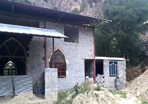 نیمه&zwnj;کاره ماندن مسجد لترگازسفلی به مدت 16 سال + فیلم