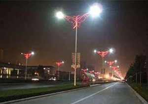 بهره برداری طرح روشنایی و فضای سبز بزرگراه کاشان-قمصر