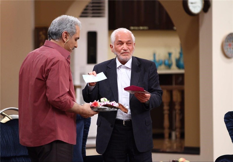 آزادی ۱۱۰ زندانی غیرعمد با کمک ۵۵۰ میلیون تومانی یک برنامه تلویزیونی آزادی ۱۱۰ زندانی غیرعمد با کمک ۵۵۰ میلیون تومانی یک برنامه تلویزیونی