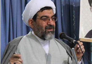 بی توجهی به نماز جمعه وترک عمدی آن نشانه نفاق است