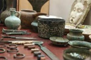کشف عتیقه‌ پنج هزار ساله‌ در اردکان