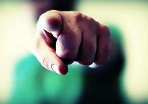 موشکافی ریشه تمسخر/ چه افرادی مورد تحقیر واقع می شوند؟