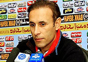 قرارداد "یحیی گل‌محمدی" در هیئت فوتبال اصفهان تمدید شد