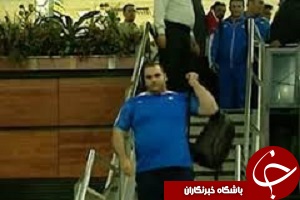استقبال پرشور مردم و مسئولین از تیم ملی وزنه برداری + فیلم