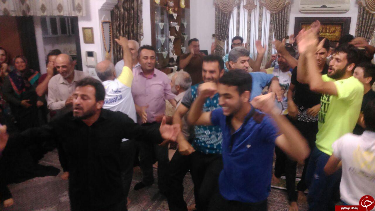 تماشای دسته&zwnj;جمعی کشتی های کمیل، دعای پدر + تصاویر