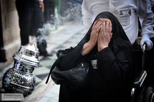 قدمت 400 ساله موقوفات تنظیف و تعطیر حرم مطهر رضوی