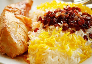 خانم ها زرشک پلو با مرغ نخورند