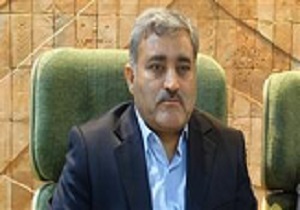 اهدای لوح تقدیر به رئیس سازمان جهاد کشاورزی استان کرمانشاه
