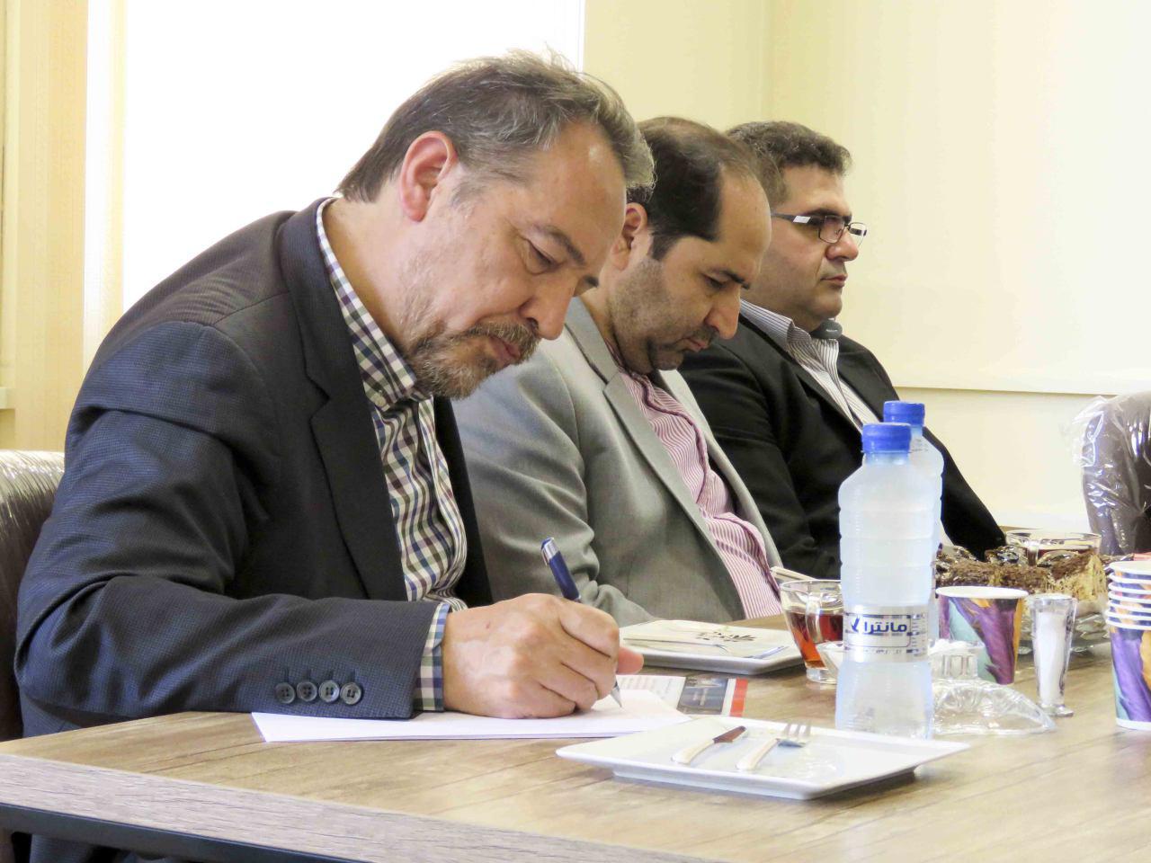 مدیرعامل سازمان انتقال خون ایران از مرکز علمی کاربردی طب انتقال خون کردستان بازدید کرد