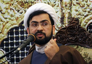 همه انسان‌ها آیت‌الله‌العظمی هستند!/ چه افرادی «خلیفة الله» می‌شوند؟