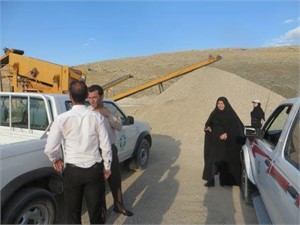 بازدید کارشناسان اعزامی اداره کل از واحدهای صنعتی و معدنی مستقر در منطقه بورالان