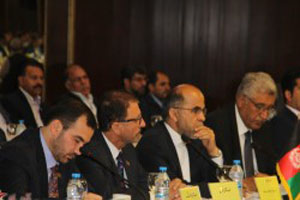 مقامات ایران و افغانستان بر گسترش روابط تاکید کردند