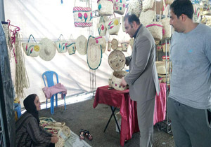 گشایش نمایشگاه تابستانه صنایع دستی و سوغات