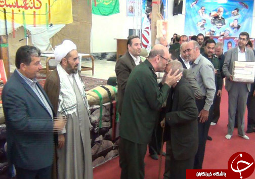 مدافع حرم نهاوندی جایزه جانبازیش را به جبهه مقاومت داد