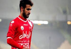 تمدید قرار داد فوتبالیست گلستانی با پرسپولیس