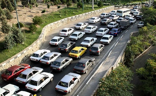 بارش باران و ترافیک نیمه سنگین در جاده&zwnj;های کشور+محدودیت ها و تصاویر