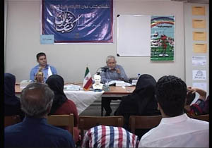 نشست کتابخوانی در کتابخانه شیخ شلتوت