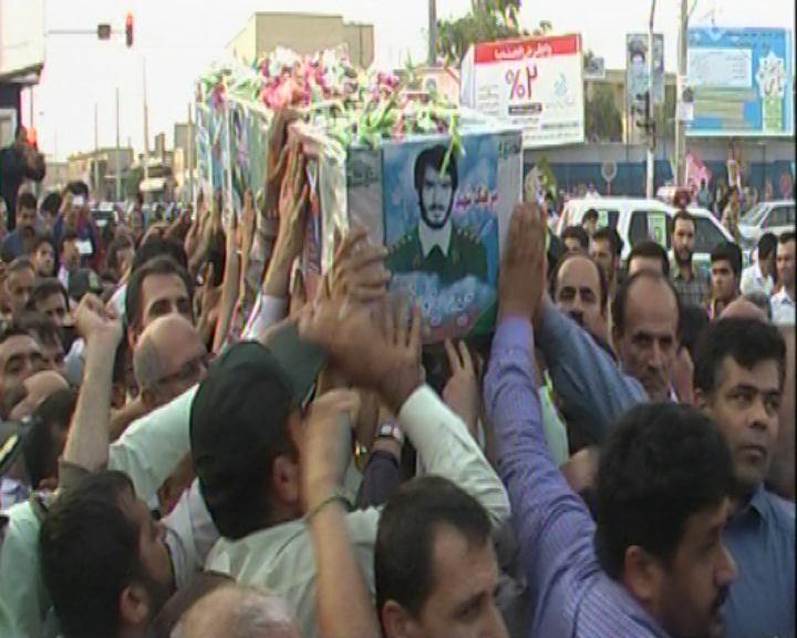 استقبال باشکوه مردم برازجان از پیکر شهید یزدانی