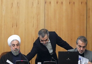 «حقوق نجومی ها» ۳۰ نفر یا ۳۰۰ نفر/افکار عمومی هنوز منتظر عزم دولت