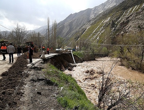 خسارت سیلاب به راههای روستایی جیرفت