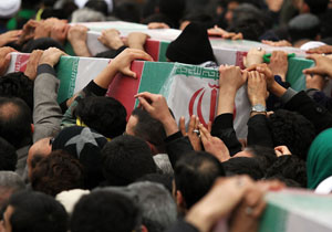 استقبال از پیکر 5شهید درفرودگاه اصفهان باحضور ایت الله جنتی