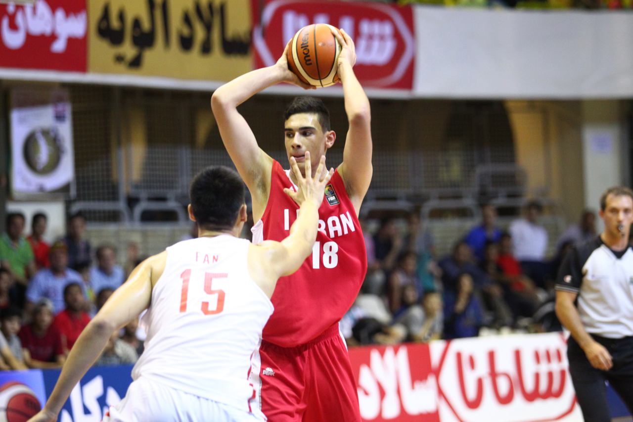 ایران دیوار چین را خراب کرد