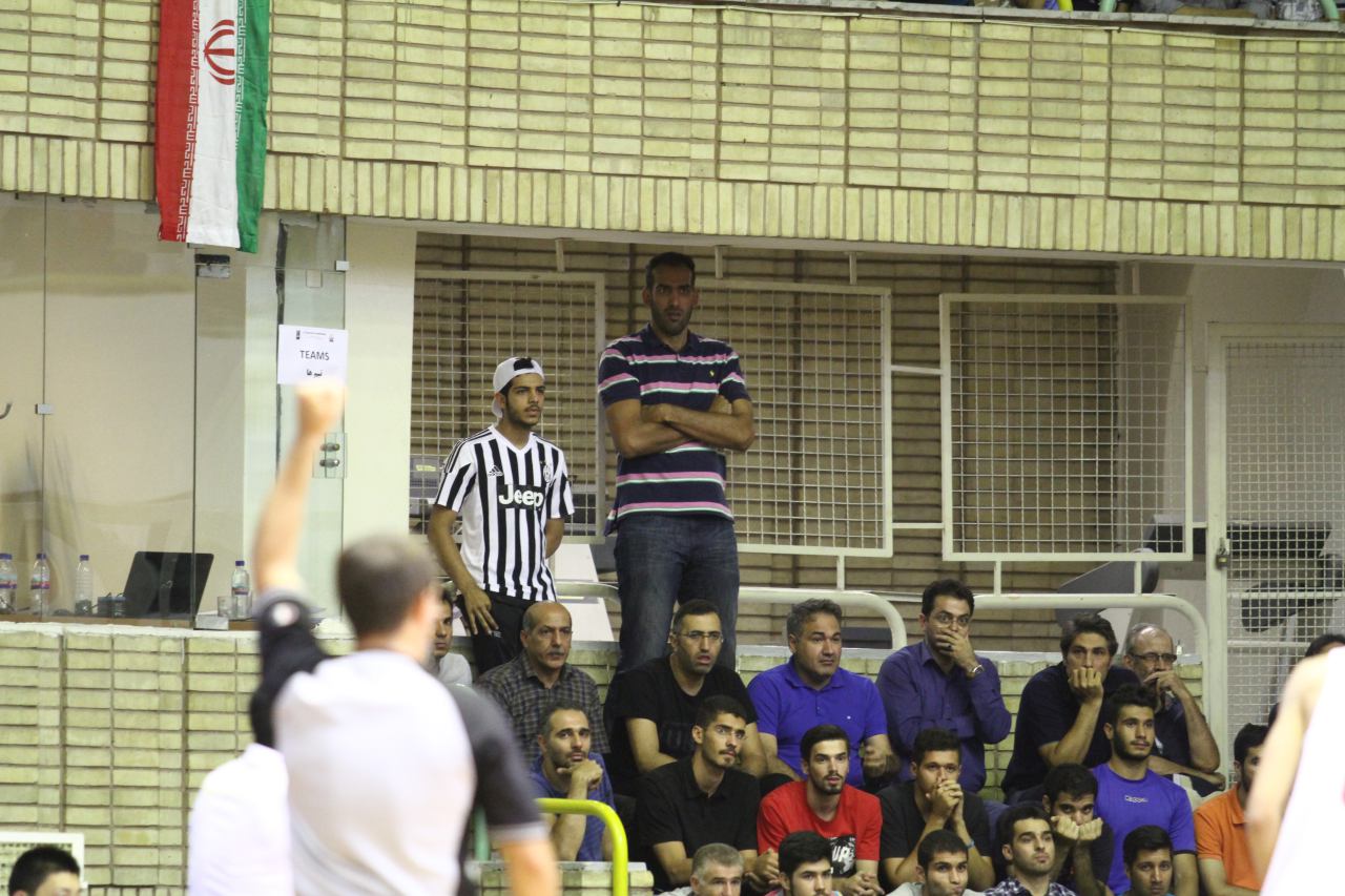 ایران دیوار چین را خراب کرد