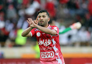 رفاقت دردسرساز بازیکن پرسپولیس با خواننده زیرزمینی