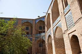 کاروان سرای وکیل آزاد می شود