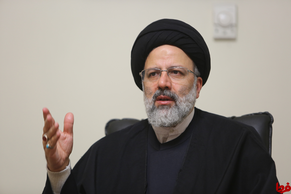 نخبگان امروز توانایی&zwnj;&zwnj;های خود را در اختیار نظام اسلامی قرار می&zwnj;&zwnj;دهند