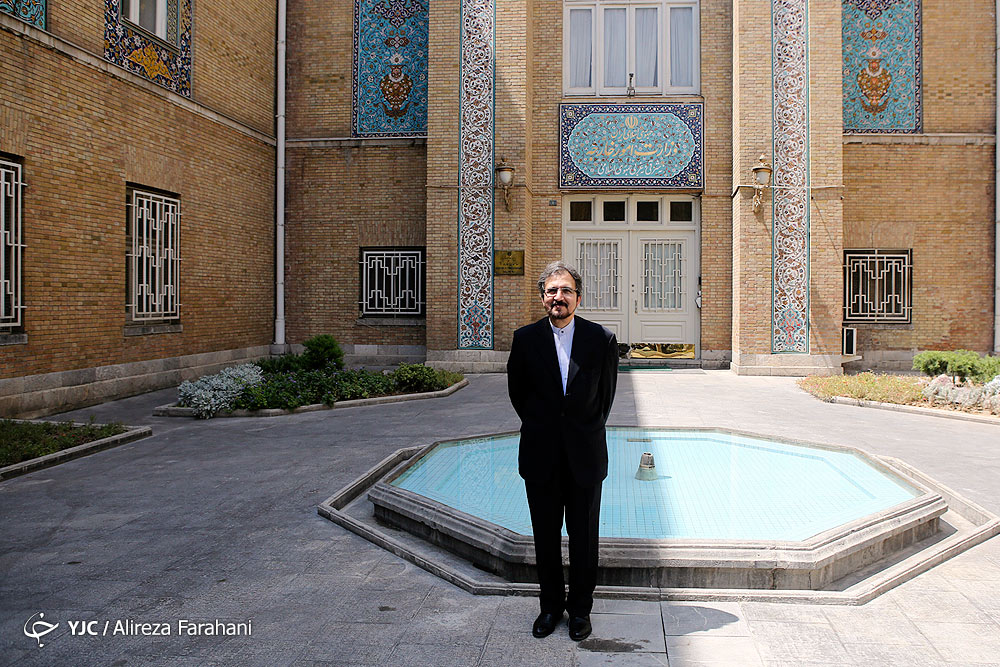 امکان ارتقای روابط ما با انگلیس به سطح سفیر وجود دارد/خبر دستگیری سفیر ژاپن یک سوء تفاهم بوده است/همکاری ما با روسیه موقت و با مجوز بود