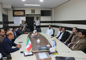 تجلیل از پزشک جراح نمونه کشوری در فسا