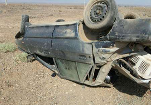 10 مجروح دردو حادثه جداگانه واژگونی خودرو در نطنز