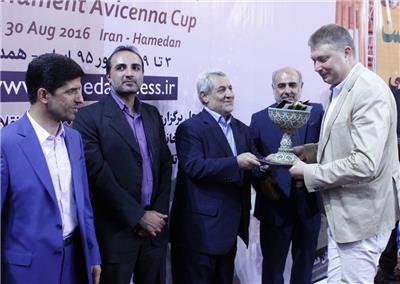 آلکسی شیروف فاتح شطرنج بین المللی اوپن ابن سینا