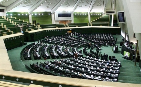 مجلس ایران یک فوریت اصلاح برخی قوانین مربوط به تابعیت را تصویب کرد