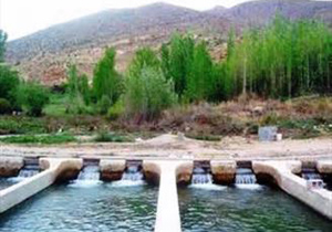 آغاز به کار مرکز تکثیر و پرورش ماهیان سردآبی مبارکه