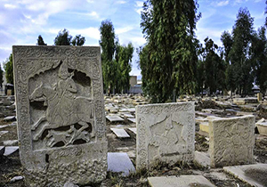 توجه ویژه به آرامستان «دارالسلام» به عنوان جاذبه گردشگری
