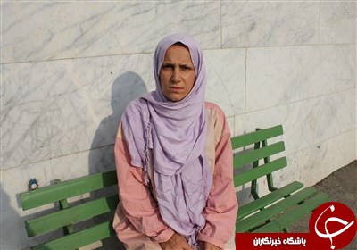 زن سارق در مراسم تشییع داوود رشیدی دستگیر شد + عکس