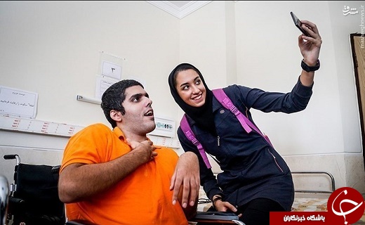 عکس/ سلفی کیمیا علیزاده در آسایشگاه کهریزک