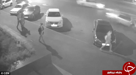 لحظه وحشتناک تصادف ماشین با فرد معلول +تصاویر