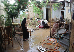 خسارت طوفان به 80 واحد مسکونی در نور