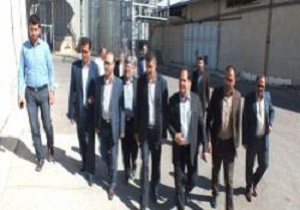 کارخانه آرد میاندوآب برای 40 نفر اشتغال زایی کرده است