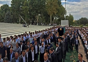 مراسم خاکسپاری رئیس‌جمهور ازبکستان در سمرقند+ تصاویر