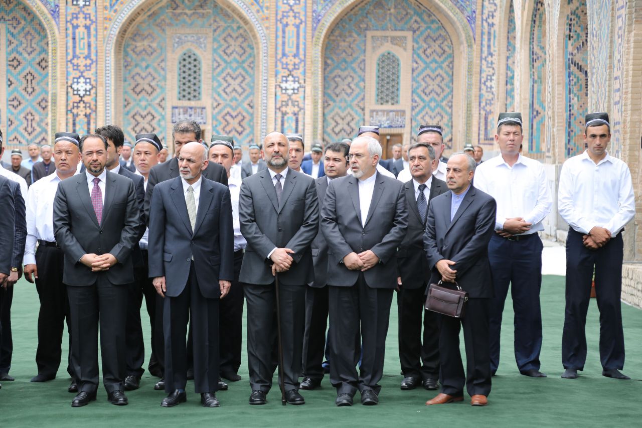ظریف به تهران بازگشت