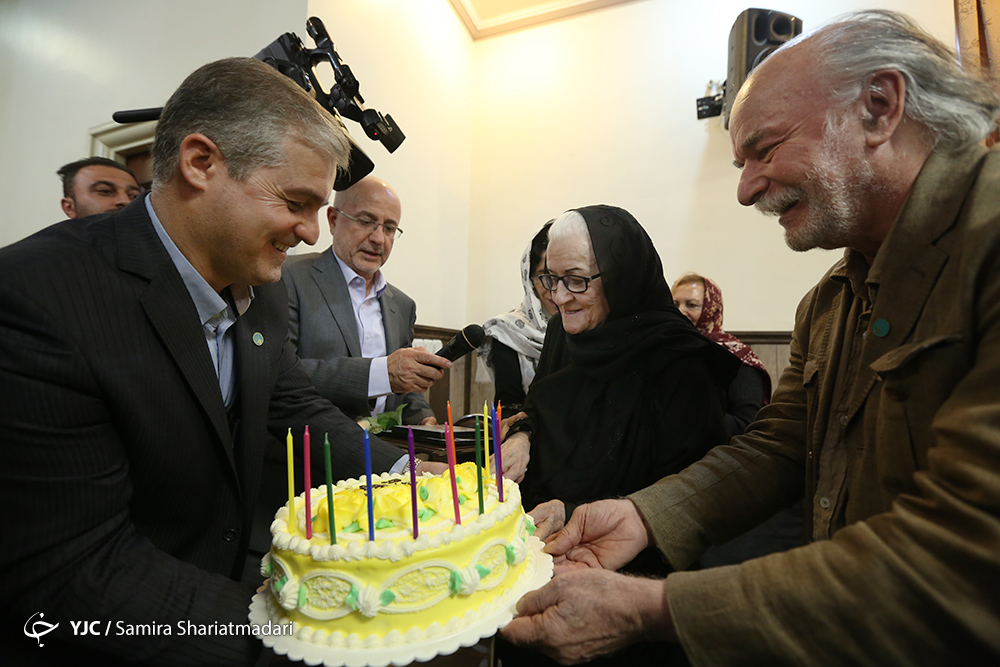 زادروز هنرمندان مرداد و شهریور برگزار شد